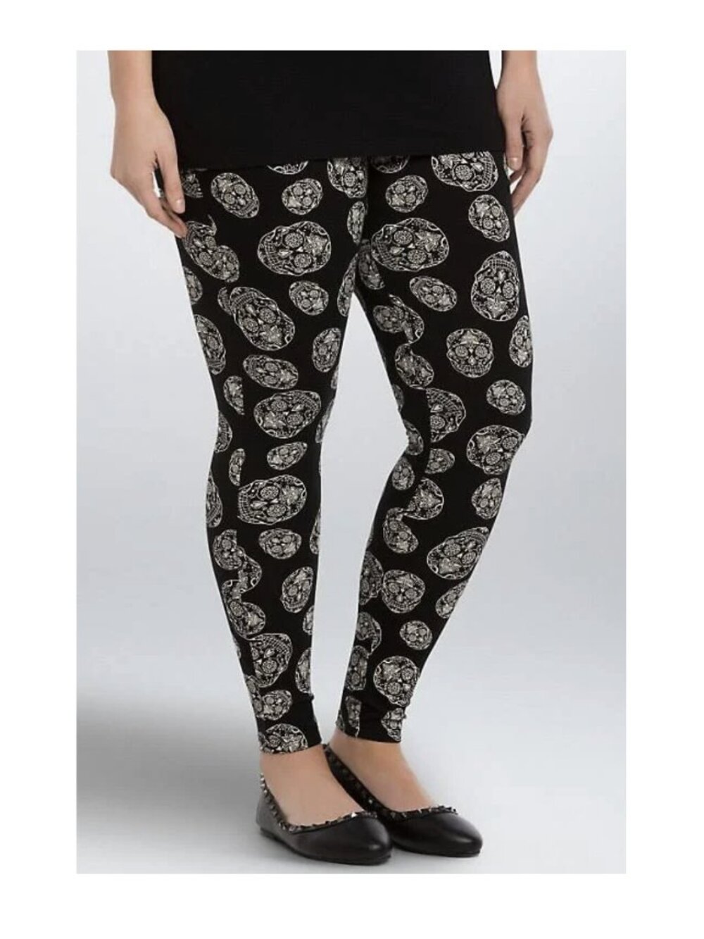 Torrid 2X Black Sugar Skull soft stretch legging NWT